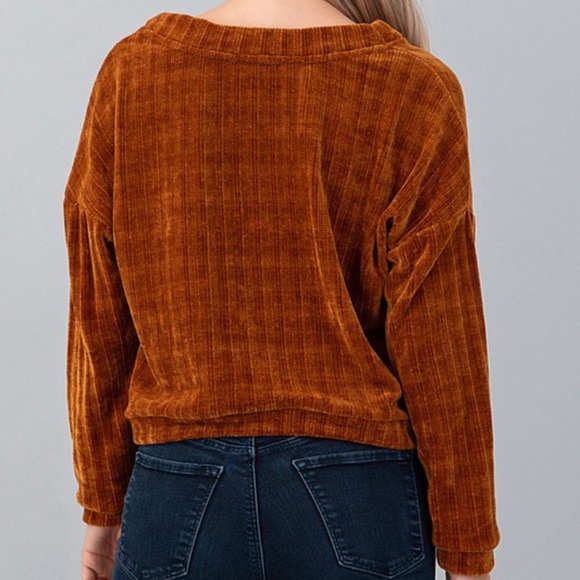 ❗️Two Left❗️NWT Chenille Sweater - Picture 3 of 3